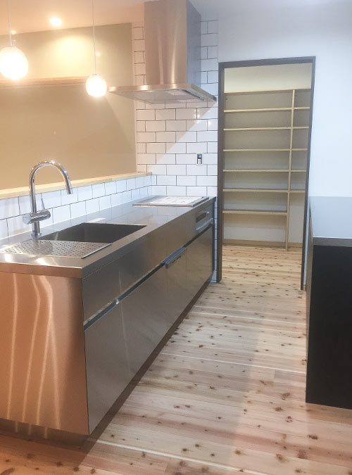 施工事例 いろはハウジング 都出建築 といでけんちく 家事の時短と効率化を考え抜いた設計が魅力 こだわりの詰まったマイホーム T様邸 Tanosumu たのすむ