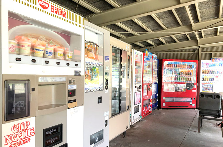 兵庫県に設置されているおもしろ自動販売機6選 うどんや牡蠣 イチゴなどレアな自販機も Tanosu タノス 兵庫県はりまエリアの地域情報サイト