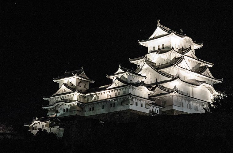 年間通してライトアップされる姫路城 年に数回の特別バージョンも紹介 Tanosu タノス 兵庫県はりまエリアの地域情報サイト