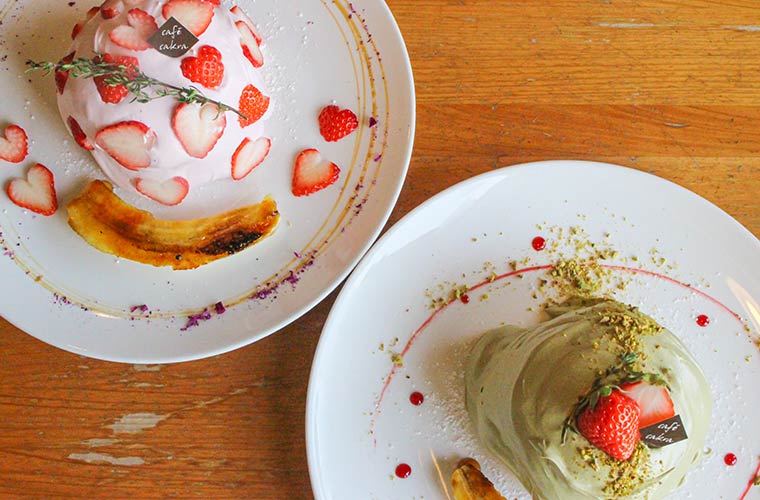 【姫路】「カフェチャクラ」のパンケーキがインスタ映え！80種類のシロップから選べるソーダも