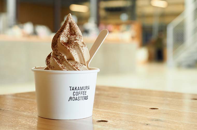 【淡路】大阪の人気店「タカムラコーヒー」がオープン！素材にこだわったソフトやドーナツも人気