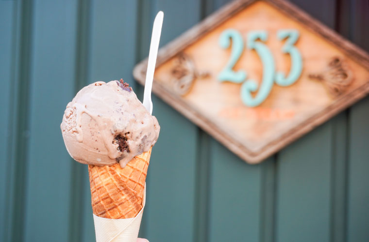 【姫路】「253icecream」が待望の復活！2年ぶりに再開したアイス専門店で旬の味を堪能♪