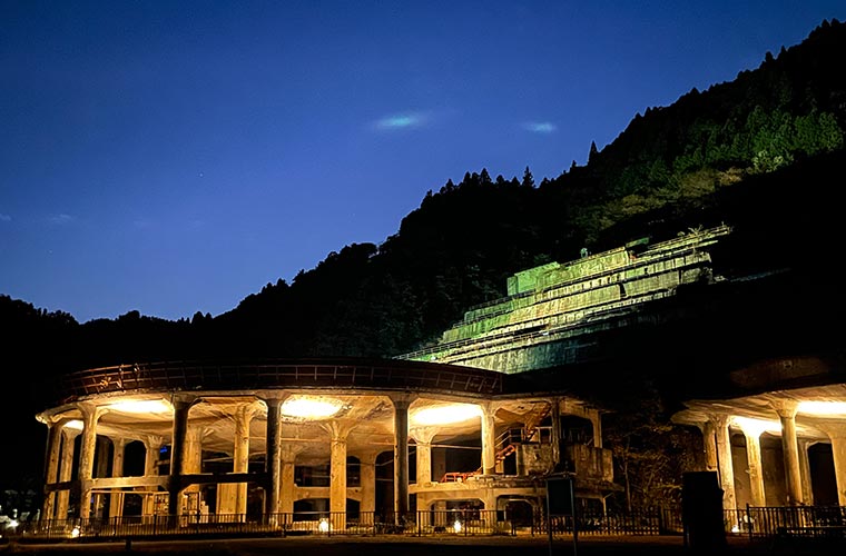 【朝来市】「神子畑選鉱場跡」でライトアップを実施！ガイドツアーや熱気球のフライト体験も