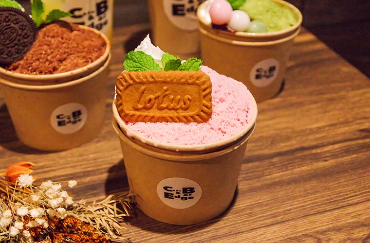【姫路】「Cafe＆Bar Edge」で韓国発のかき氷糸ピンスのふわふわ食感を味わってみて