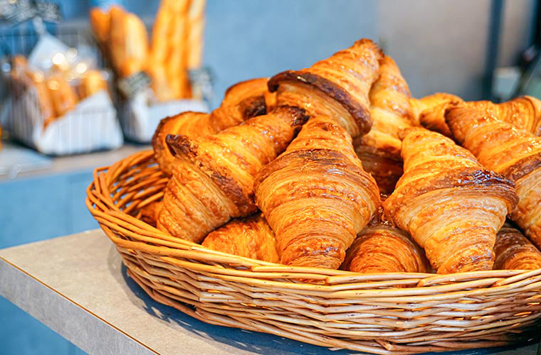 【太子】「ブーランジェリーホンダ」がオープン！高級食パンを含む約40種のパンが勢ぞろい！