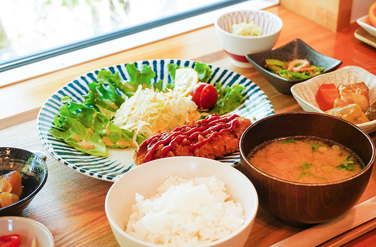 【姫路】青果の卸売店直営「とろあるかふぇ」がオープン！1日10食限定のランチにほっこり♪