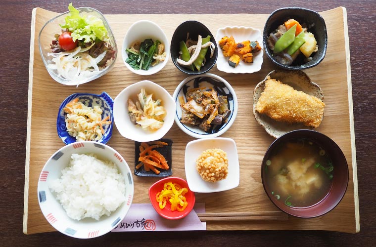 【姫路】「のんびり古家(ごや)」オープン！のどかな古民家で味わう地元の食材を使った小鉢のランチ♪