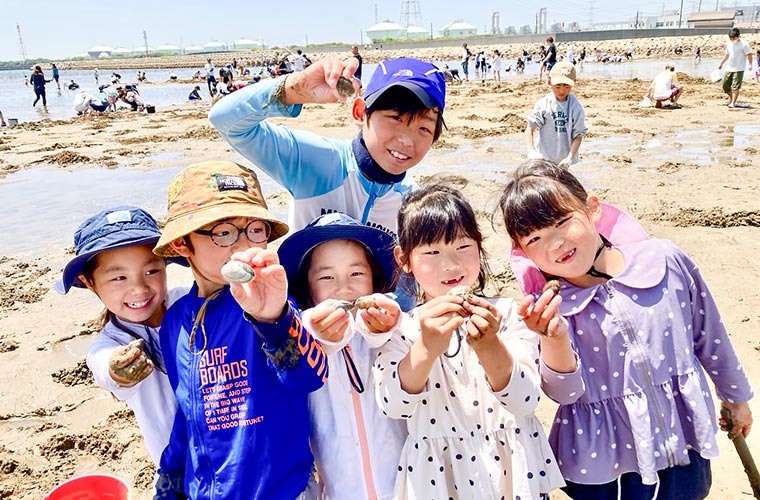 姫路白浜で関西初の「秋の潮干狩り」開催！心地よい秋の風を感じながら潮干狩りを楽しんで