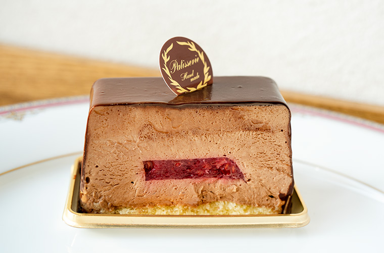 【加東】週末限定「パティスリー プティカドー」元ホテルパティシエが作る優しい味わいのケーキが自慢