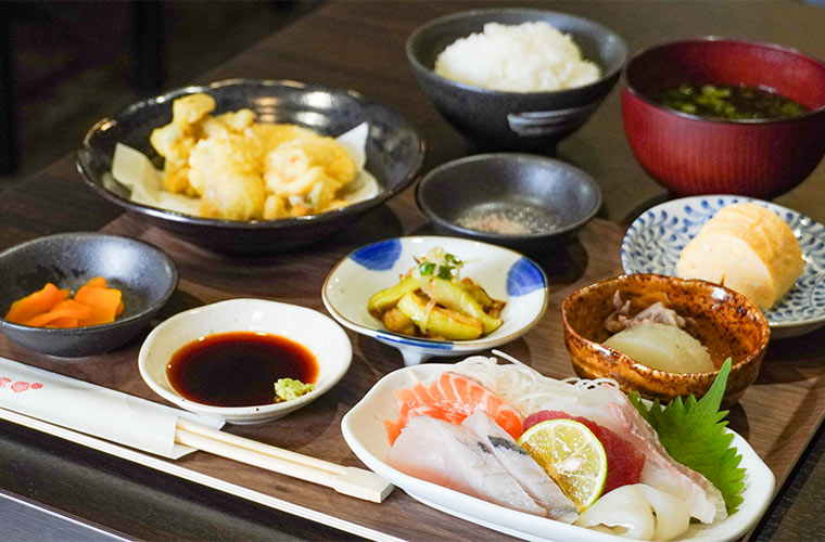 【姫路】「ゆい食堂」オープン！毎朝仕入れる鮮魚を丼やフライで♪土日は朝営業も