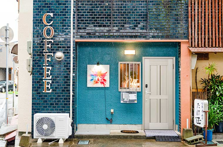 【播磨町】「Coffee Roasters HUB(ハブ)」日替わりバリスタが届ける極上の一杯
