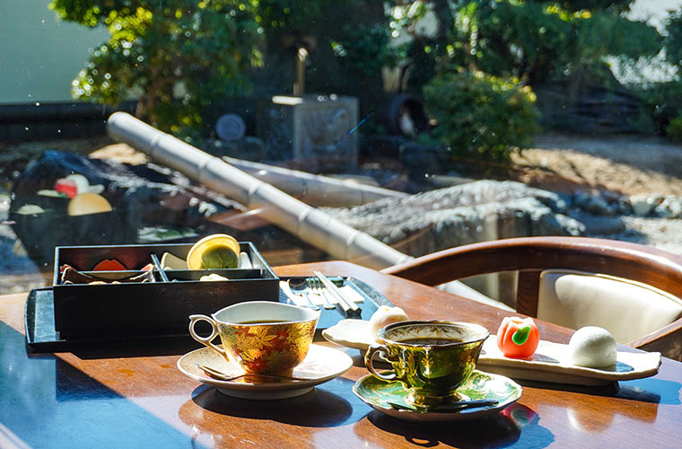 【三木】日本庭園を臨む純喫茶「珈琲庵 珈集」自家焙煎コーヒー×和菓子による“和の余韻”に包まれて