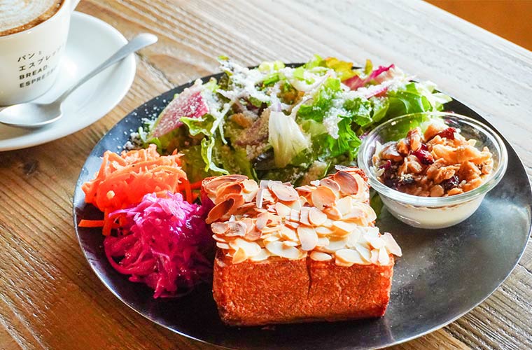 パンとエスプレッソと姫路城『ブランチメニューペアチケット』