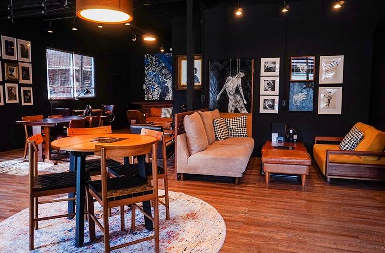 【姫路】「Speak Art＆Coffee」オープン！アートな空間で感じるままに過ごすひとときを