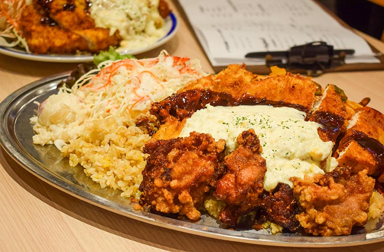 【姫路】「喫茶ラヴリ」オープン！総重量2kg級のメガ盛りランチにチャレンジを♪