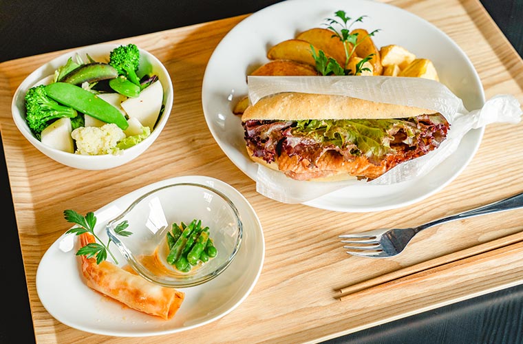 【宍粟】「PINO PRATO」で“採れたて野菜のごちそうランチ”を堪能♪スイーツも