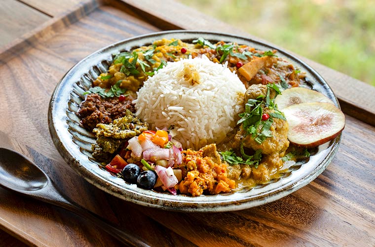 【西脇】｢カレー喫茶 時(とき)」オープン！スパイスカレーとスイーツで自分らしい時間を♪