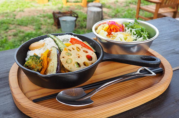 【高砂】地産地消カフェ「農菓みきや」無水カレーとフルーツレシピが自慢♪山の麓でのんびりランチを