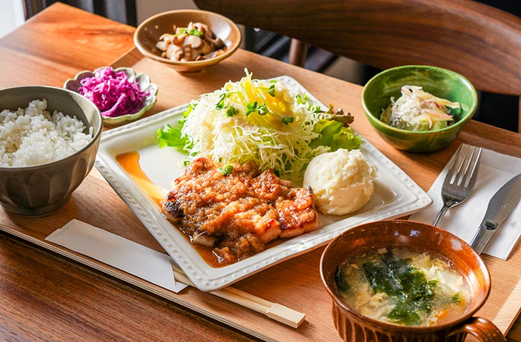 【姫路】｢カフェ メイリリー｣オープン！自家製にこだわったランチやスイーツで幸せ気分に♪